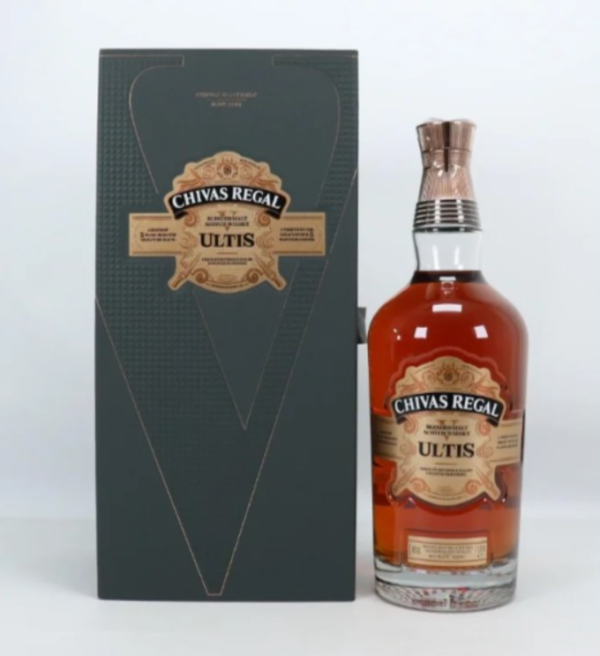 Chivas Regal Ultis ราคาสบายกระเป๋า