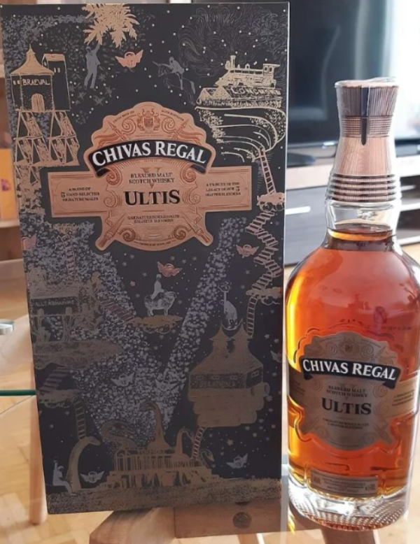 สิทธิพิเศษสำหรับผู้ที่ชื่นชอบ Chivas Regal Ultis ✨