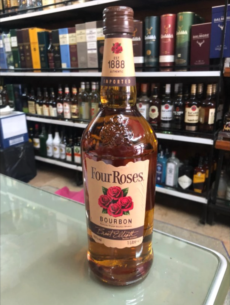 สั่ง Four Roses Bourbon เลย