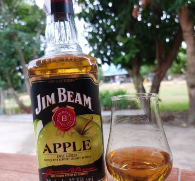 Jim Beam Apple ของมันต้องมี! ✔️