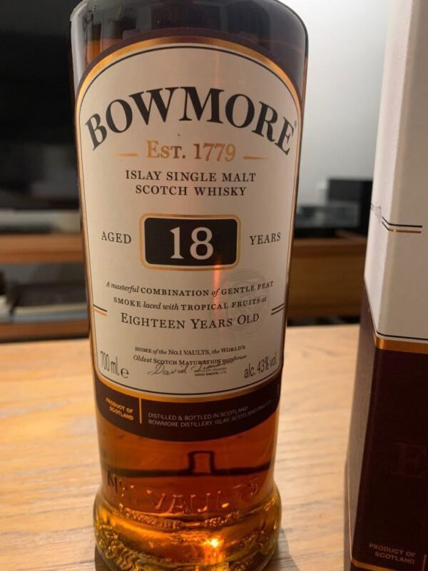 Bowmore 18 Year Islay Single Malt Scotch Whisky - Image 7