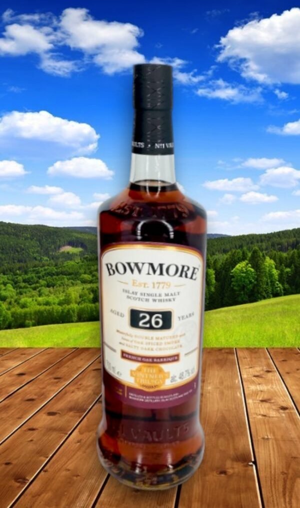 Bowmore 26 Year Old The Vintner's Trilogy สอบถามเพิ่มเติมได้ตลอดเวลา