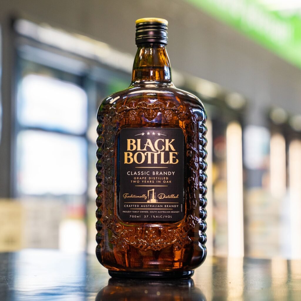ราคาถูกจนต้องว้าวสำหรับ Black Bottle Classic Brandy 700ml 🎉