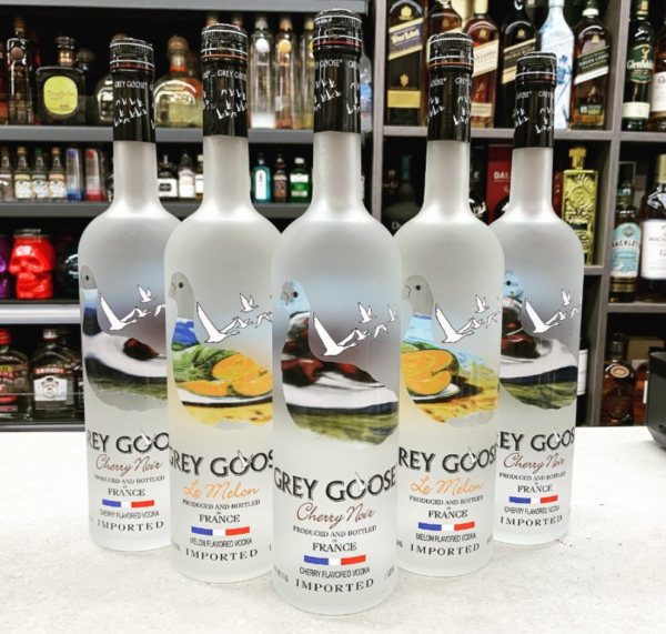 Grey Goose Cherry Noir ราคาสุดพิเศษ