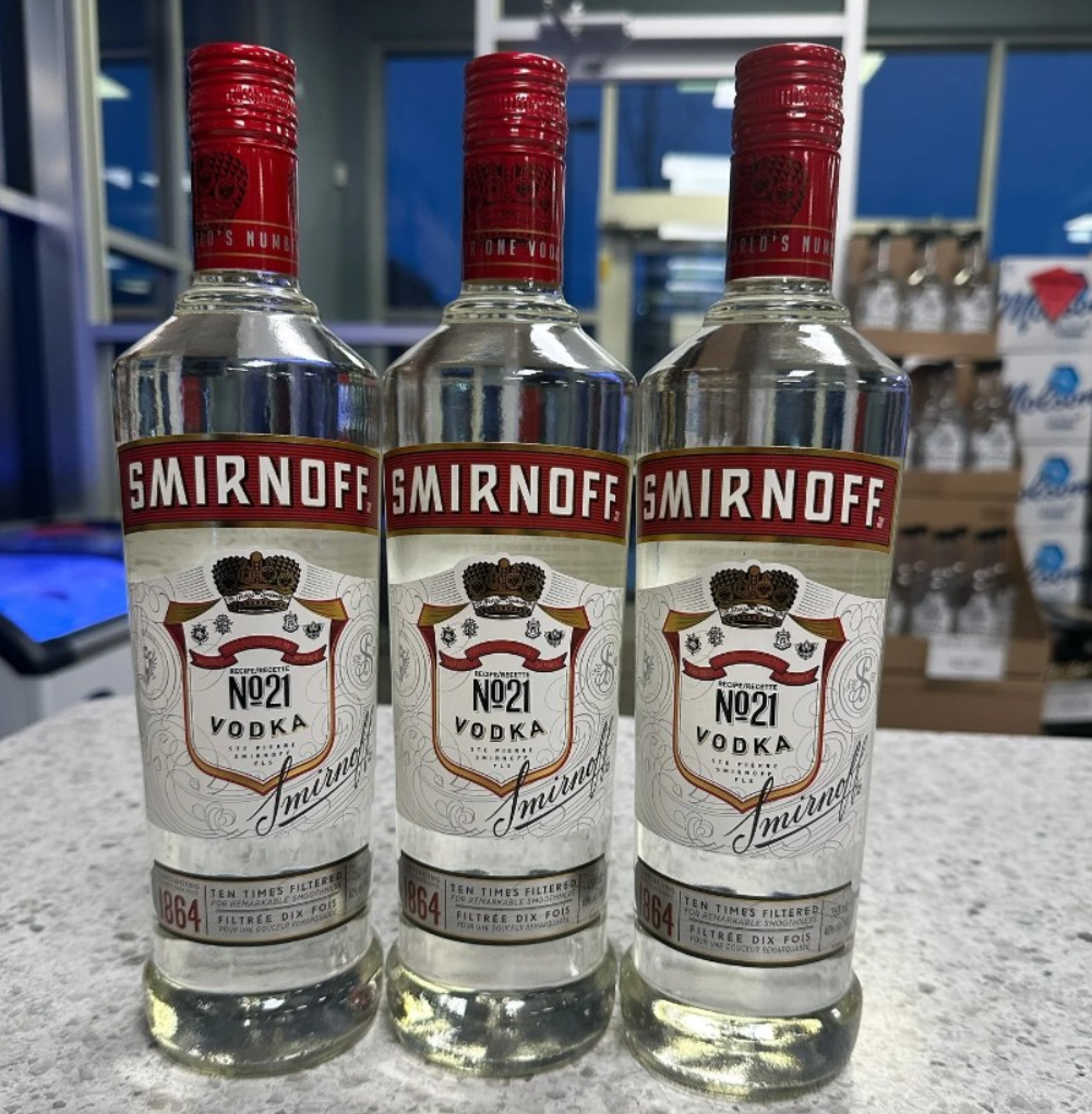 รีวิว Vodka Smirnoff Red เพียบ