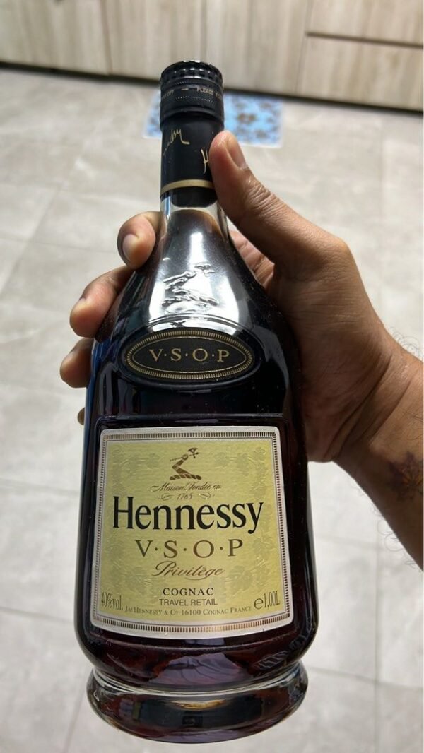 ดื่มดีมีระดับกับ Hennessy VSOP Cognac สั่งด่วน ส่งไว