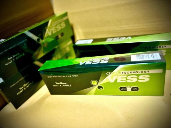 Vess Mint & Apple (2เม็ดบีบ) จ่ายปลายทาง