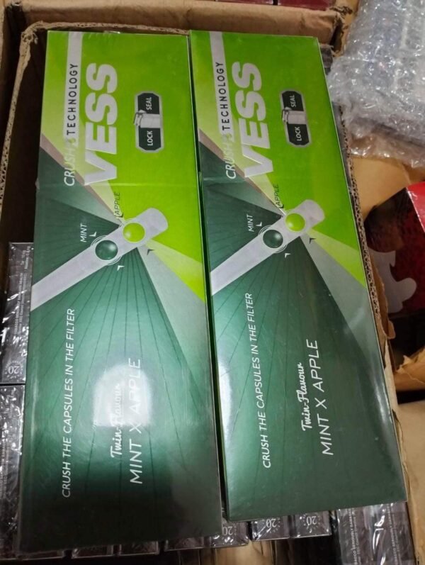 Vess Mint & Apple (2เม็ดบีบ) ส่งฟรี