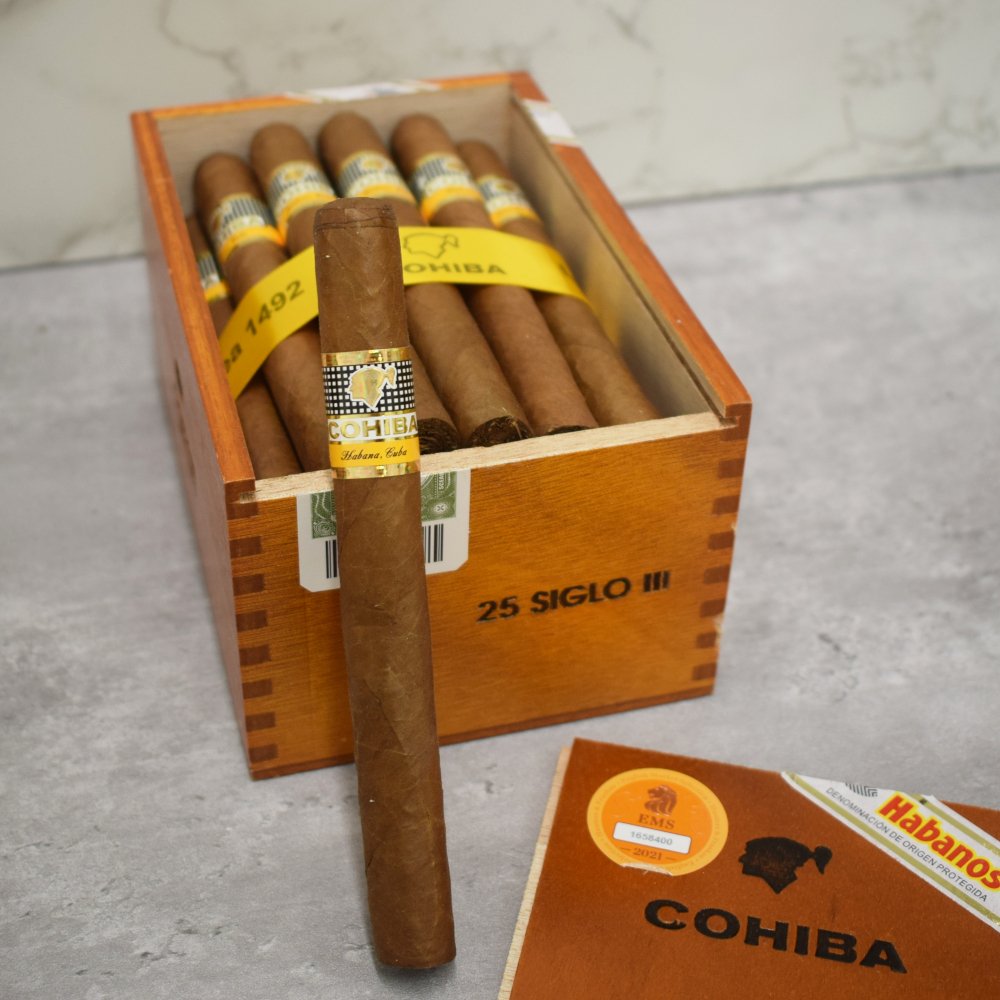 Cohiba Siglo III พร้อมส่ง ของดี ของแท้ ต้องมี!