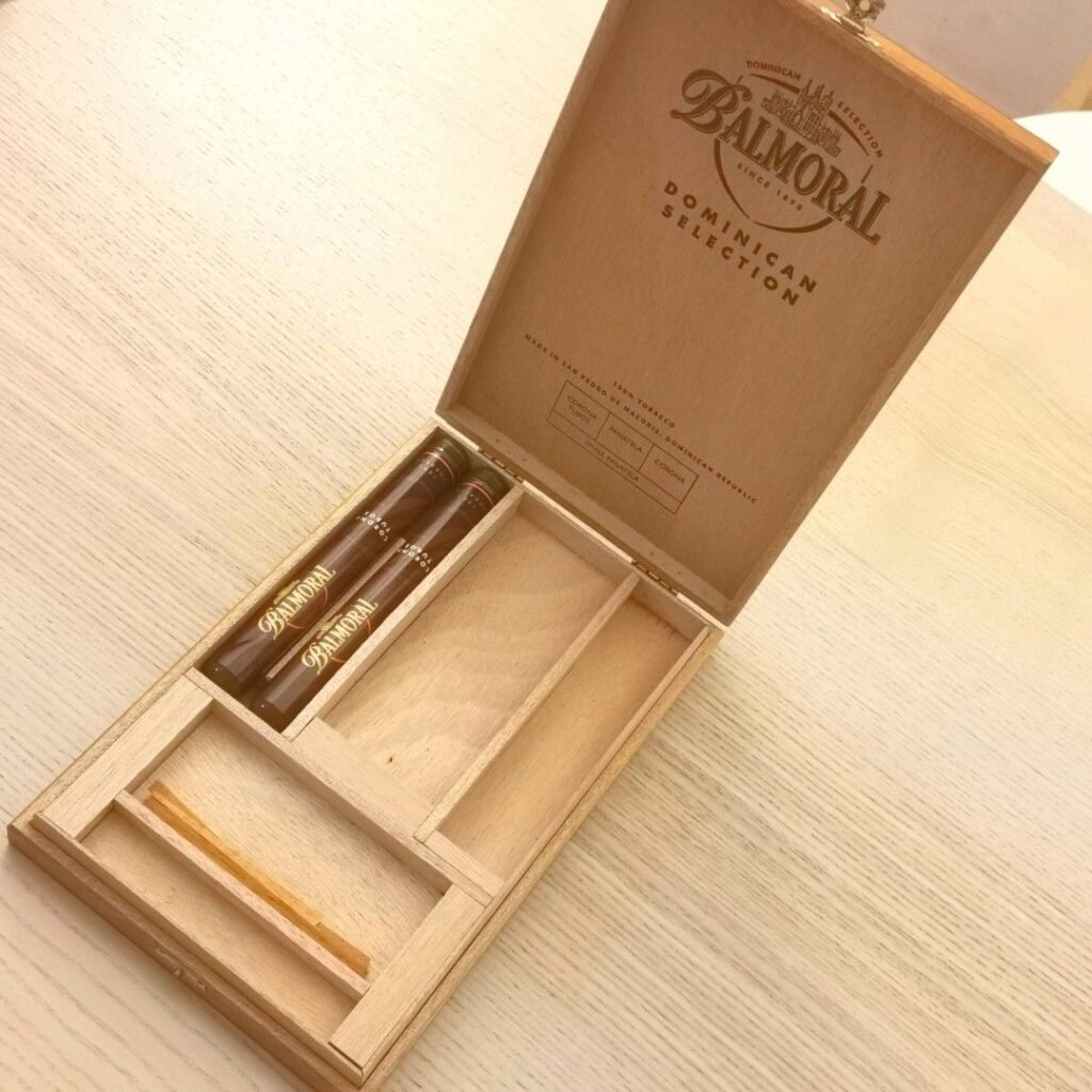 Balmoral Dominican Collection 12 Cigarsราคาโดนใจ แบบนี้ต้องจัด! 💖