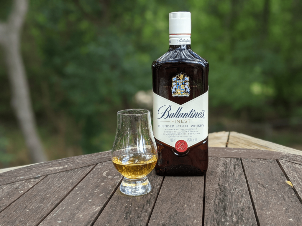 สั่งซื้อBallantines Finestได้ที่นี่!