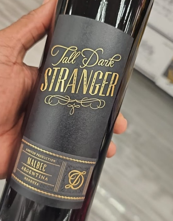 Tall Dark Wines Malbec Strangerราคาสุดพิเศษเฉพาะคุณ