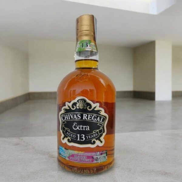 Chivas Extra 13 Rum Cask Selection Blended Whisky - Image 2