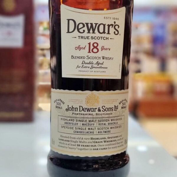 Dewar's 18 Years Old Blended Scotch Whisky - Image 4