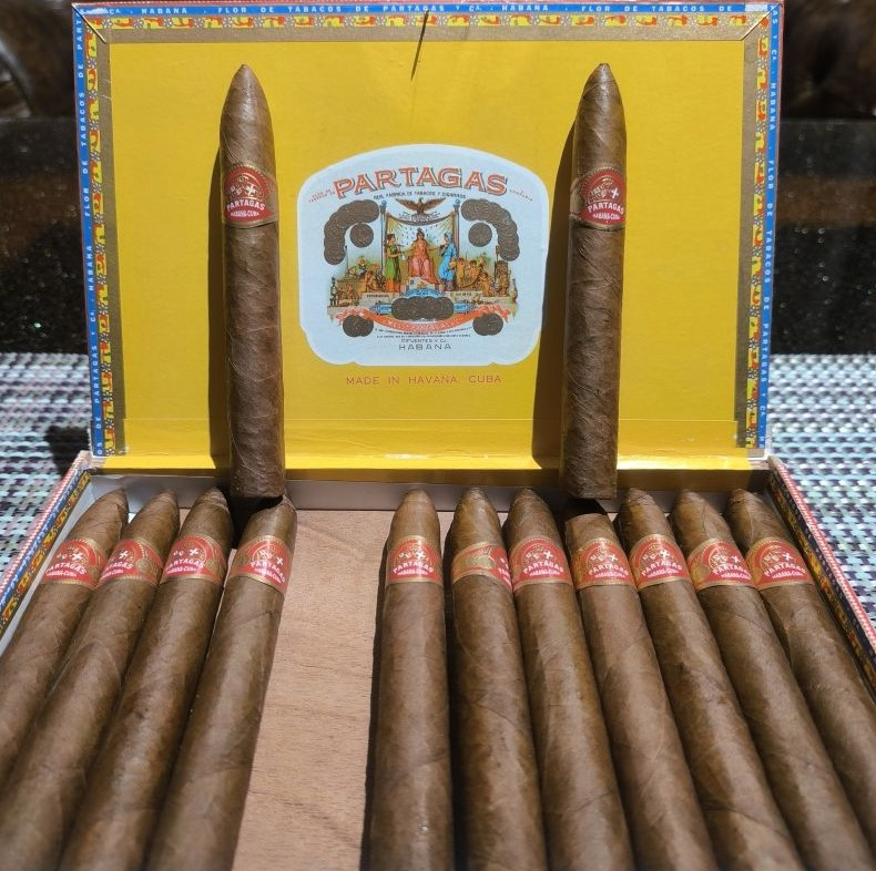 Partagas Aristocrats 5½ x40โปรโมชั่นสุดคุ้ม 🎉