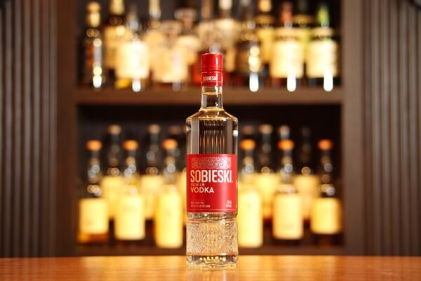 Sobieski Polish Rye Vodkaราคาสุดพิเศษ