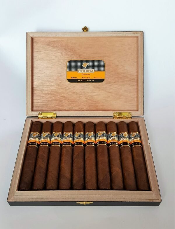 💬 ทักมาเลย!Cohiba Maduro 5 Genios (10มวน)พร้อมตอบทุกคำถาม