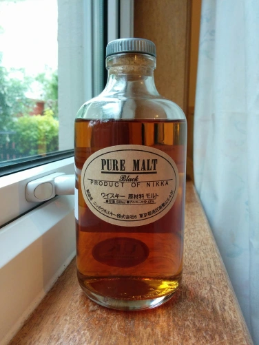 Nikka Pure Malt Black